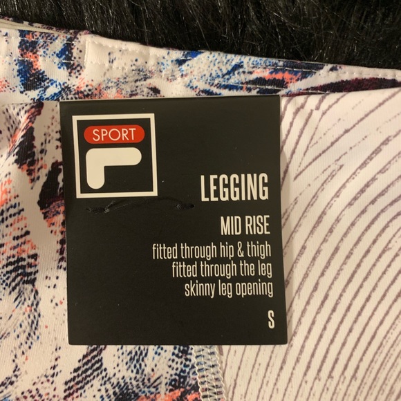 FILA mid rise leggings! - Picture 5 of 5